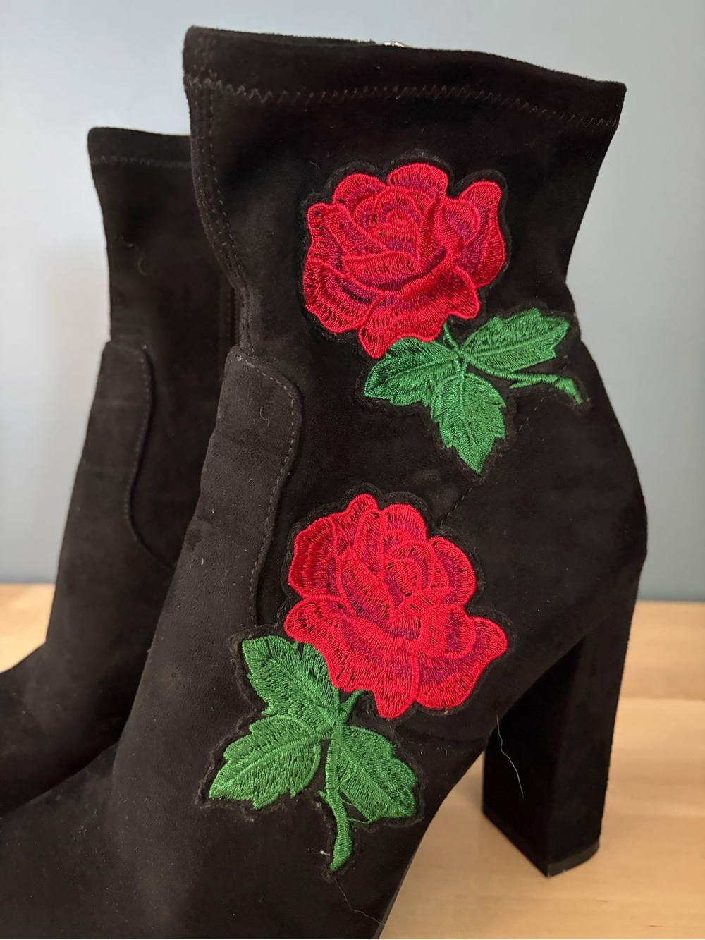 Steve Madden Rose Embroidered Black Heeled Boots - Picture 2 of 7